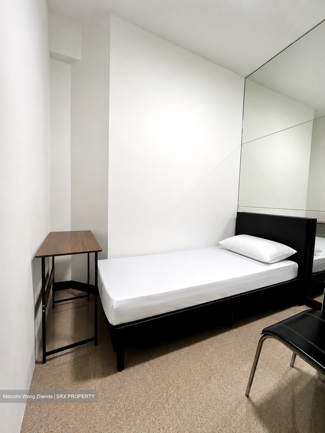 Papillon (D12), Apartment #562539421